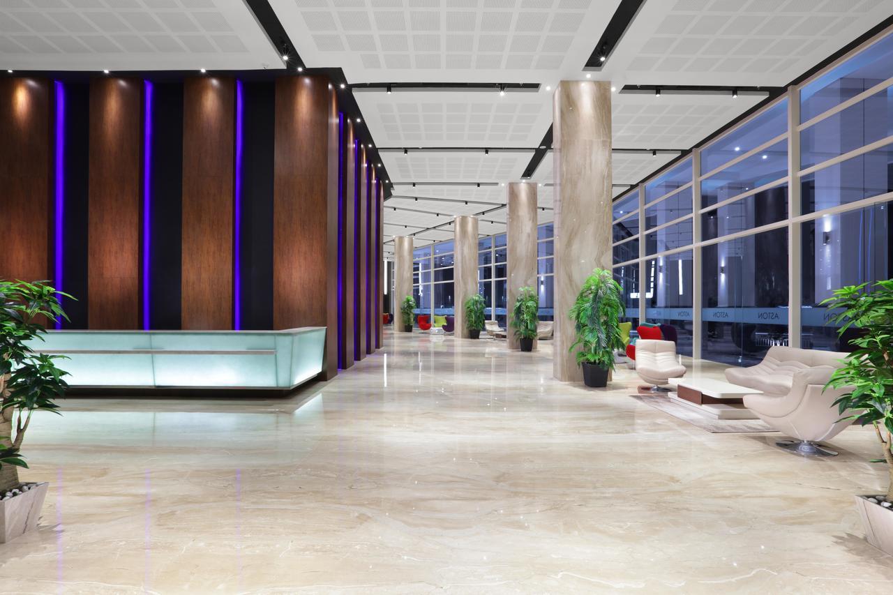 Aston Batam Hotel&Residence Nagoya Exterior foto